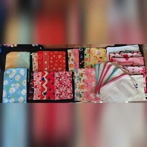 Lot of 30 Assorted Zippered Pouches